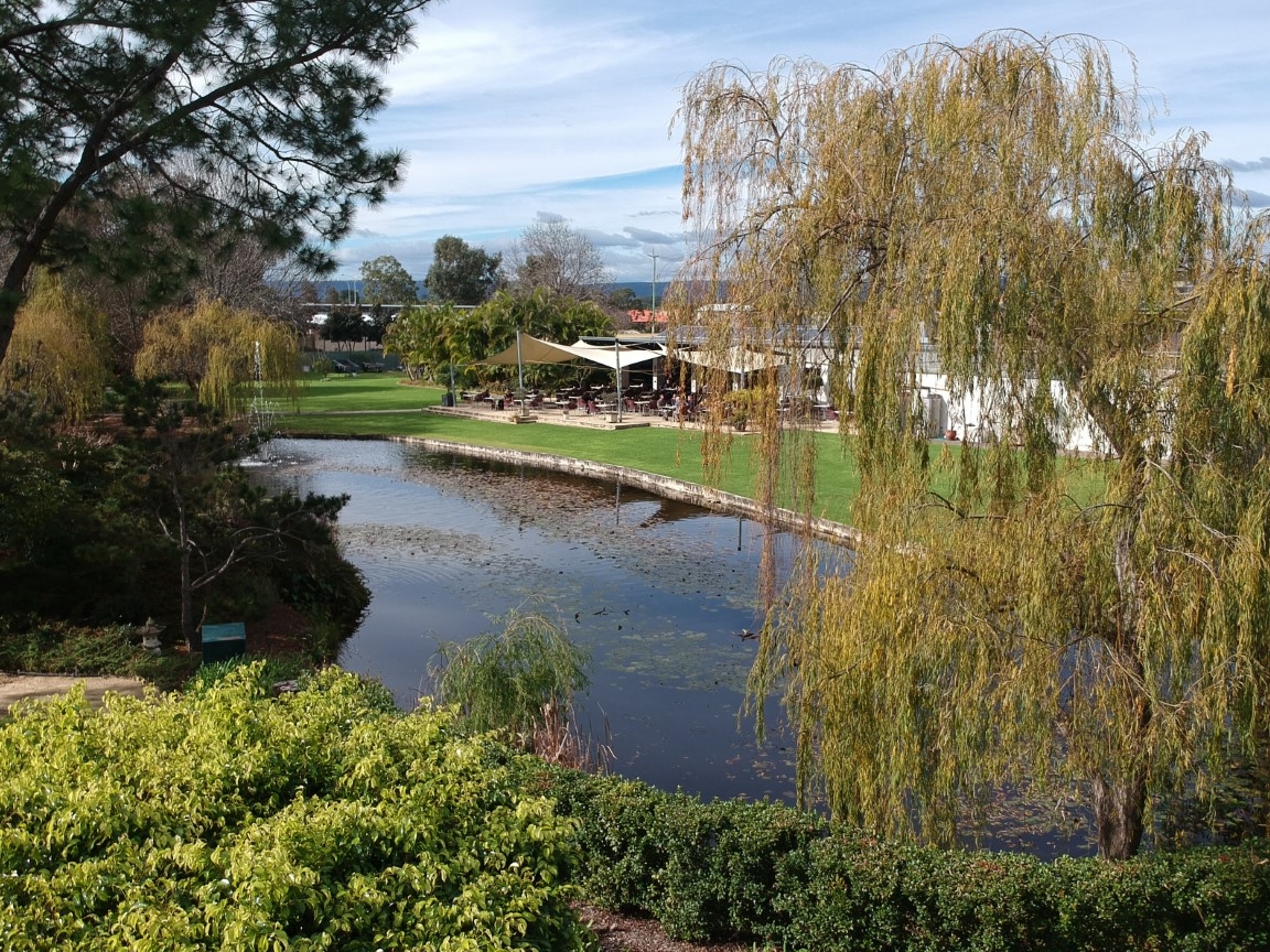 Willow Pond Reception Centre-1393809